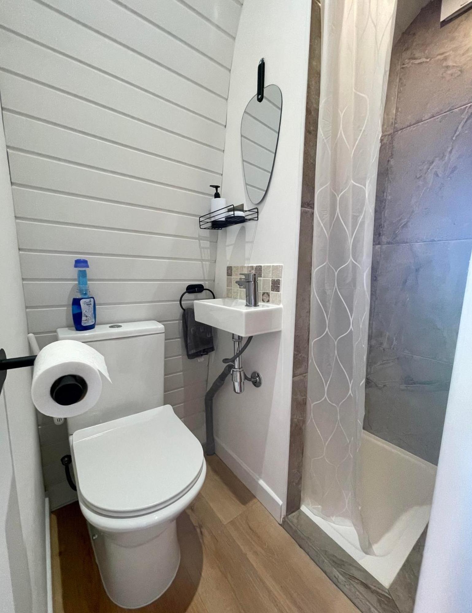 Logement Insolite : La Ruche Verte Monts-sur-Guesnes Dış mekan fotoğraf